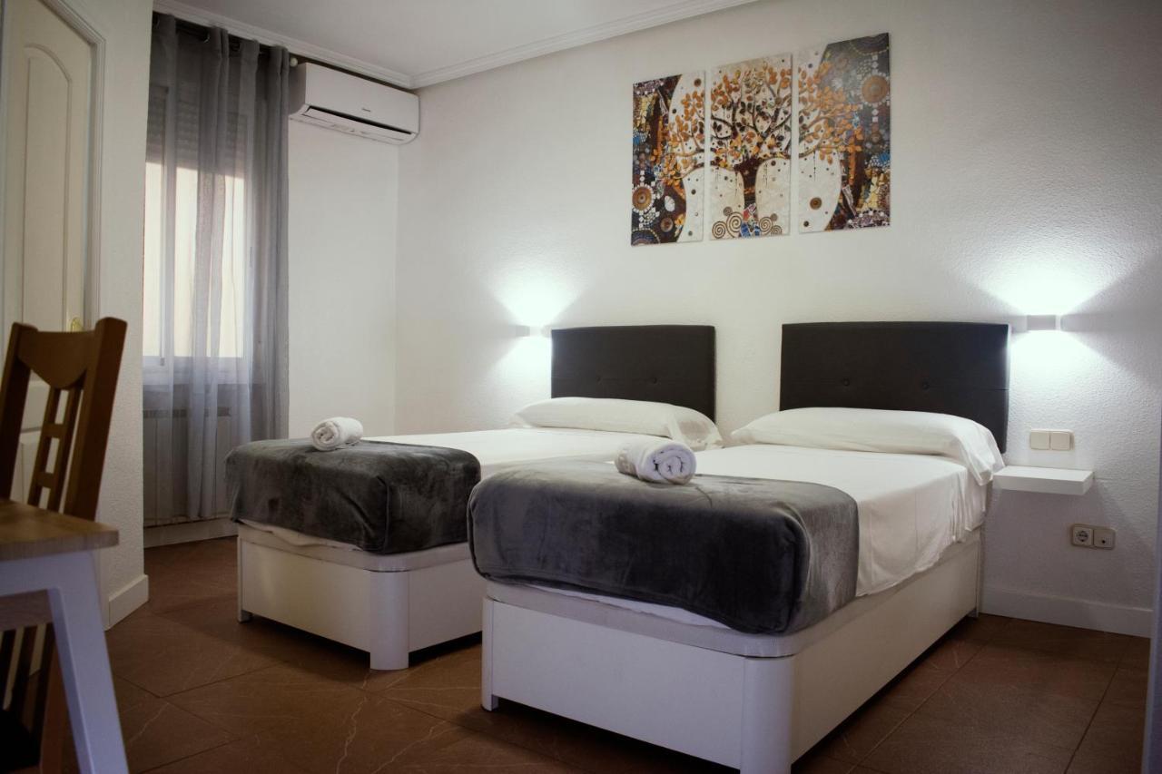 Twin Room with Private Bathroom,1328274236:JPEG
